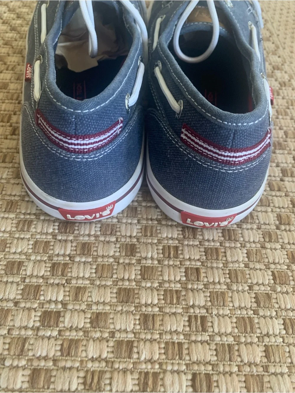 Levi’s Casual Canvas Boat Shoes in Blue with White Men’s Size 10